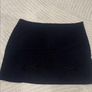 H&M Black Mini Skirt with Bow Accents